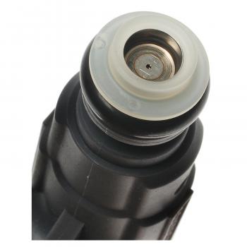Standard Motor Products FJ440 Fuel Injector product image 1 of 3
