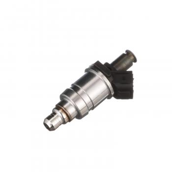Standard Motor Products FJ443 Fuel Injector product image 1 of 10