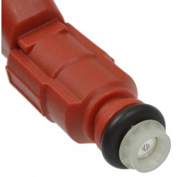 Standard Motor Products FJ462 Fuel Injector product image 1 of 3