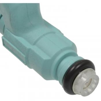 Standard Motor Products FJ500 Fuel Injector product image 1 of 3