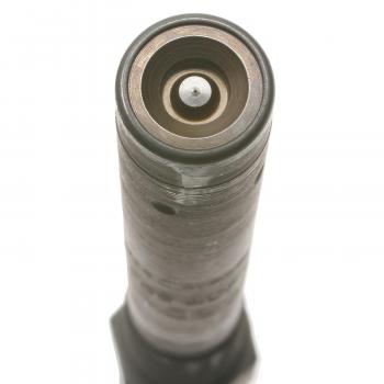 Standard Motor Products FJ538 Fuel Injector product image 1 of 3