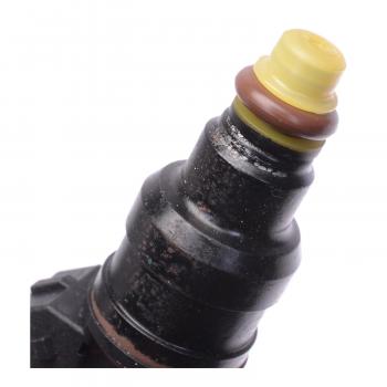 Standard Motor Products FJ547 Fuel Injector product image 1 of 3