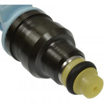 Standard Motor Products FJ549 Fuel Injector product image 1 of 3