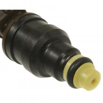 Standard Motor Products FJ553 Fuel Injector product image 1 of 3