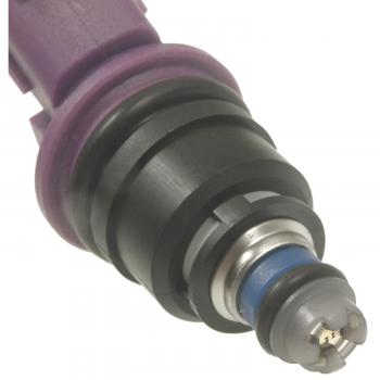 Standard Motor Products FJ565 - Fuel Injector Standard Motor Products FJ565 Fuel Injector product image 1 of 3