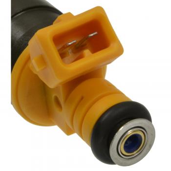 Standard Motor Products FJ625 - Fuel Injector Standard Motor Products FJ625 Fuel Injector product image 3 of 3