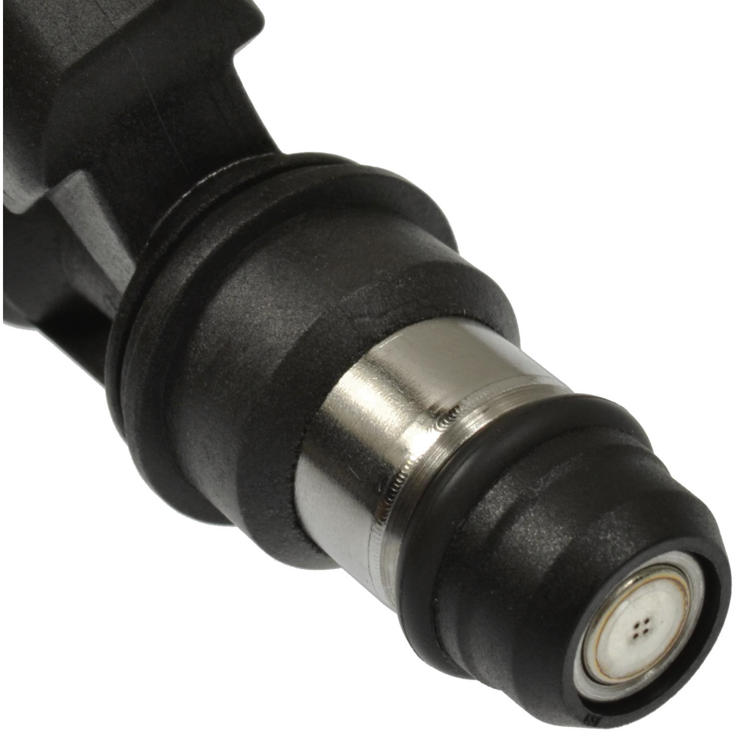 Standard Motor Products FJ649 - Fuel Injector Standard Motor Products FJ649 Fuel Injector product image 1 of 3