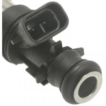 Standard Motor Products FJ675 - Fuel Injector Standard Motor Products FJ675 Fuel Injector product image 2 of 3