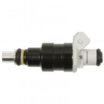 Standard Motor Products FJ685 - Fuel Injector Standard Motor Products FJ685 Fuel Injector product image 2 of 3