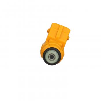 Standard Motor Products FJ702 - Fuel Injector Standard Motor Products FJ702 Fuel Injector product image 4 of 10