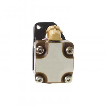 Standard Motor Products FJ738 Fuel Injector product image 1 of 4