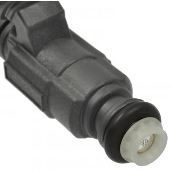 Standard Motor Products FJ751 Fuel Injector product image 1 of 3