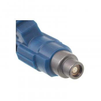 Standard Motor Products FJ759 Fuel Injector product image 1 of 3