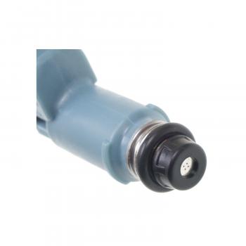 Standard Motor Products FJ769 Fuel Injector product image 1 of 3