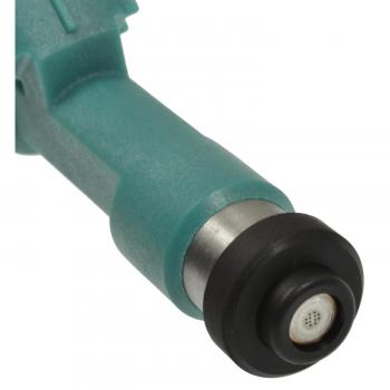 Standard Motor Products FJ787 - Fuel Injector Standard Motor Products FJ787 Fuel Injector product image 1 of 3