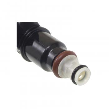Standard Motor Products FJ790 Fuel Injector product image 1 of 3