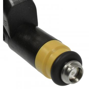 Standard Motor Products FJ804 Fuel Injector product image 1 of 3