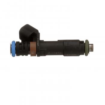 Standard Motor Products FJ817 Fuel Injector product image 1 of 4