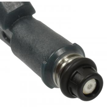 Standard Motor Products FJ823 Fuel Injector product image 1 of 3
