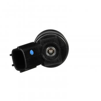 Standard Motor Products FJ825 Fuel Injector product image 2 of 10