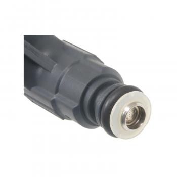 Standard Motor Products FJ851 - Fuel Injector Standard Motor Products FJ851 Fuel Injector product image 1 of 3