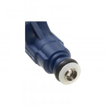 Standard Motor Products FJ870 Fuel Injector product image 1 of 3