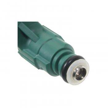 Standard Motor Products FJ897 Fuel Injector product image 1 of 3