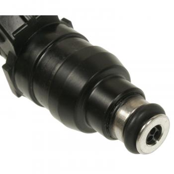 Standard Motor Products FJ937 Fuel Injector product image 1 of 3