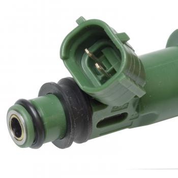 Standard Motor Products FJ946 Fuel Injector product image 1 of 3