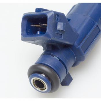 Standard Motor Products FJ955 Fuel Injector product image 1 of 3
