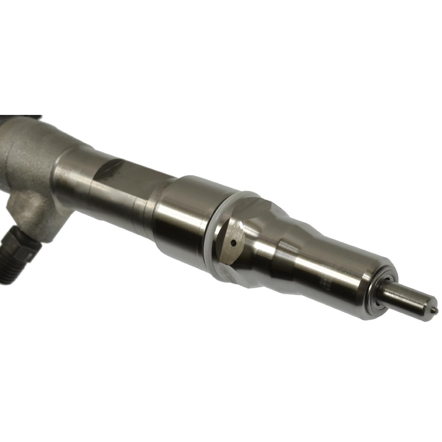 Standard Motor Products FJ960NX Fuel Injector product image 1 of 3