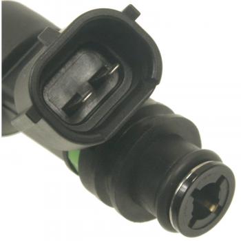 Standard Motor Products FJ966 Fuel Injector product image 2 of 3