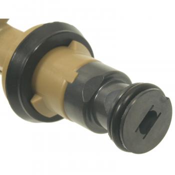 Standard Motor Products FJ969 Fuel Injector product image 1 of 3