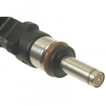 Standard Motor Products FJ970 Fuel Injector product image 1 of 3