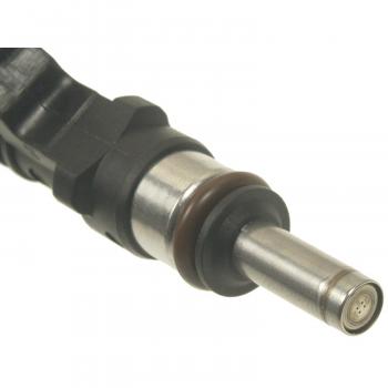 Standard Motor Products FJ981 Fuel Injector product image 1 of 3