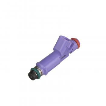 Standard Motor Products FJ995 - Fuel Injector Standard Motor Products FJ995 Fuel Injector product image 1 of 10