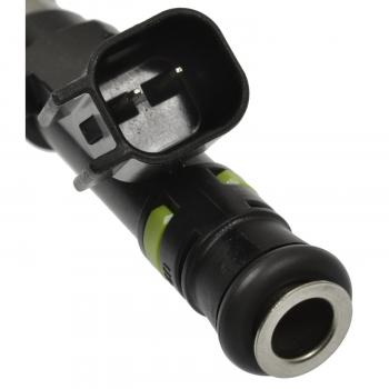 Standard Motor Products FJ996 - Fuel Injector Standard Motor Products FJ996 Fuel Injector product image 3 of 3