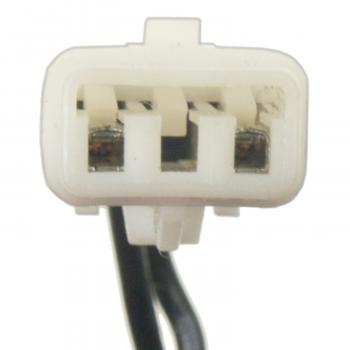 Standard Motor Products FLS79 Brake Fluid Level Sensor product image 2 of 3