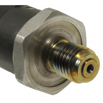 Standard Motor Products FPS31 Fuel Pressure Sensor product image 1 of 3