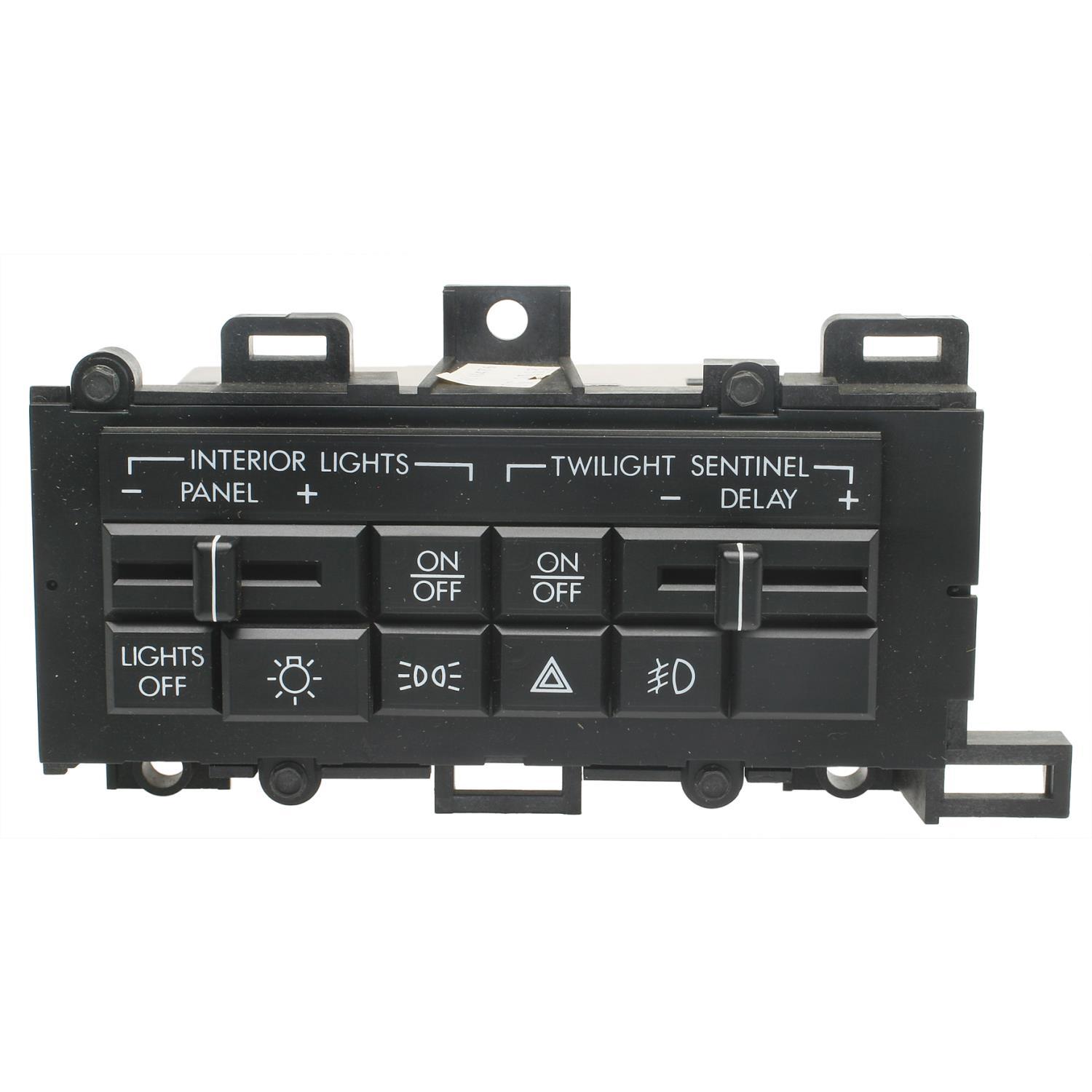 Standard Motor Products HLS1014 Headlight Switch product image 1 of 3