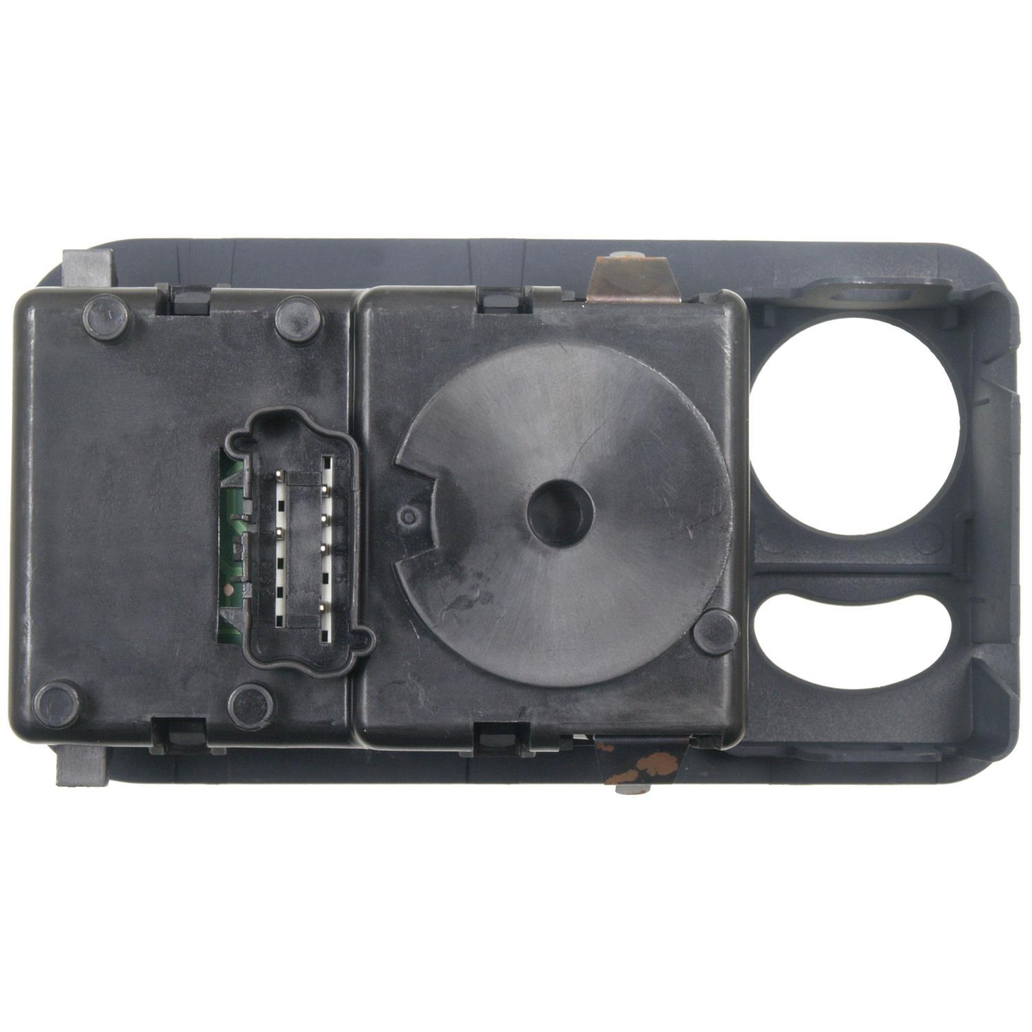 Standard Motor Products HLS1099 - Headlight Switch Standard Motor Products HLS1099 Headlight Switch product image 1 of 3
