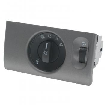 Standard Motor Products HLS1135 - Headlight Switch Standard Motor Products HLS1135 Headlight Switch product image 1 of 3