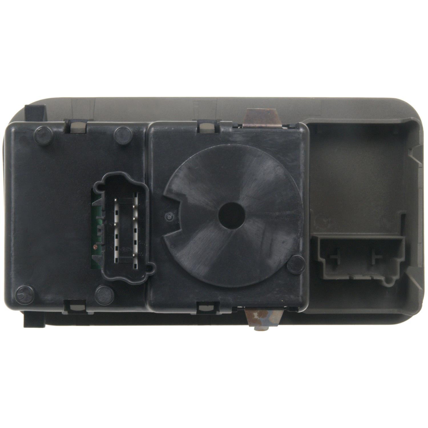 Standard Motor Products HLS1165 Headlight Switch product image 1 of 3