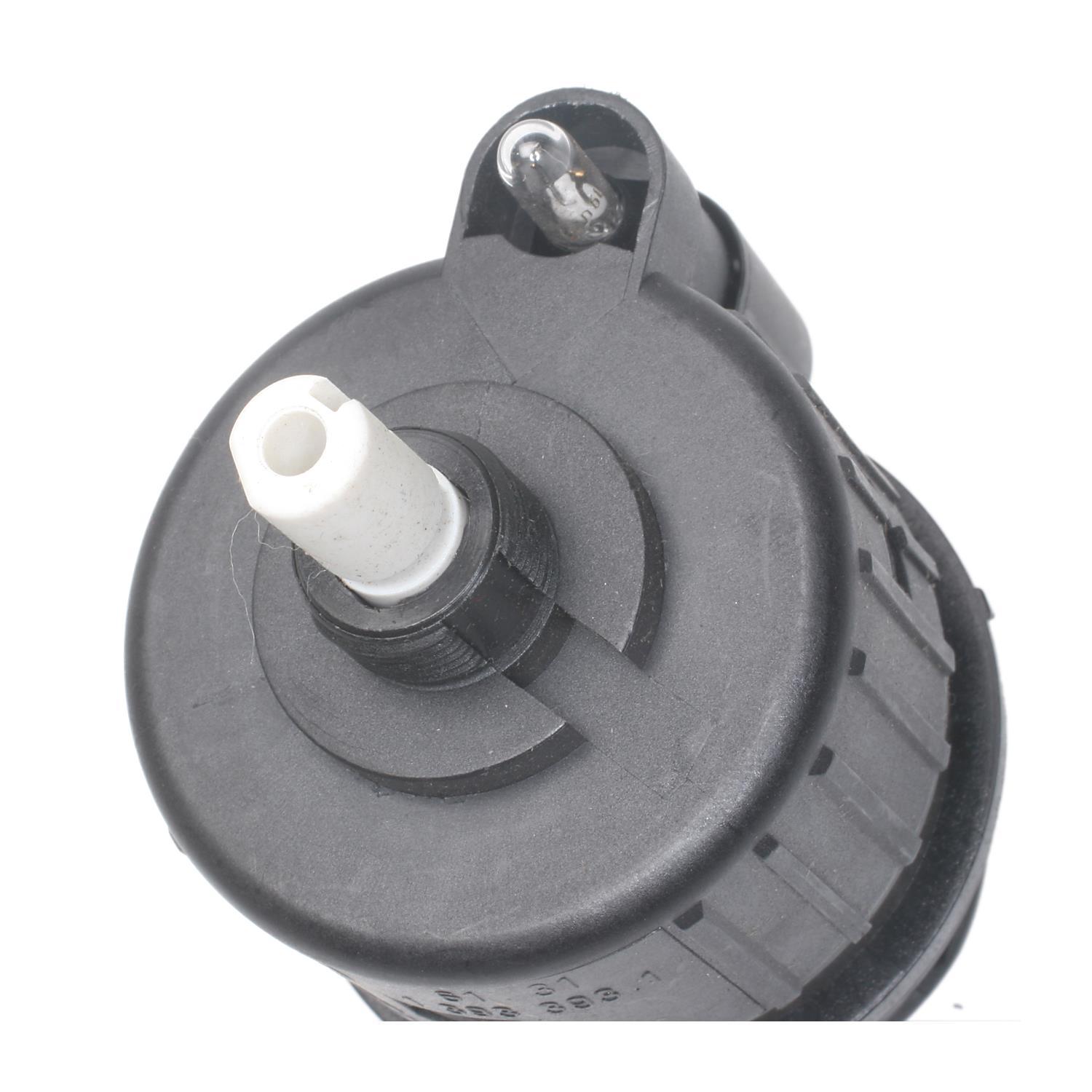 Standard Motor Products HLS1172 Headlight Switch product image 1 of 3