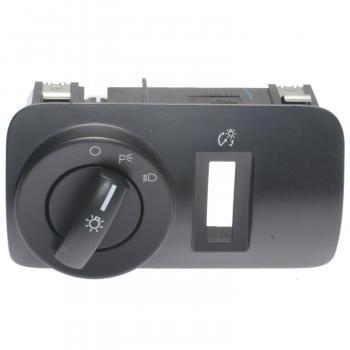 Standard Motor Products HLS1317 Headlight Switch product image 1 of 3
