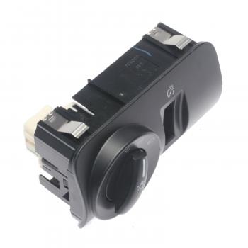 Standard Motor Products HLS1317 Headlight Switch product image 2 of 3