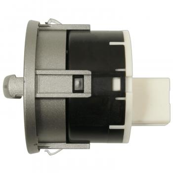 Standard Motor Products HLS1382 Headlight Switch product image 3 of 3