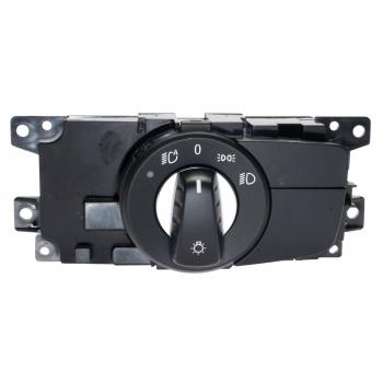 Standard Motor Products HLS1440 Headlight Switch product image 1 of 3