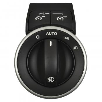 Standard Motor Products HLS1562 Headlight Switch product image 1 of 3