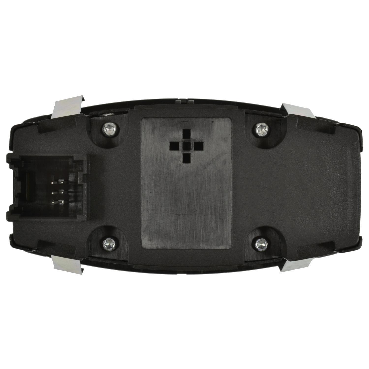 Standard Motor Products HLS1572 Fog Light Switch product image 1 of 3